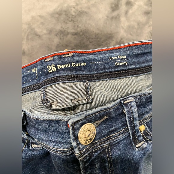 Levi’s Demi Curve Skinny Low Rise - Picture 5 of 6
